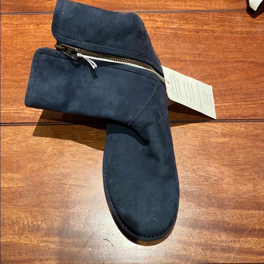blue ugg boots! - Picture 2 of 6